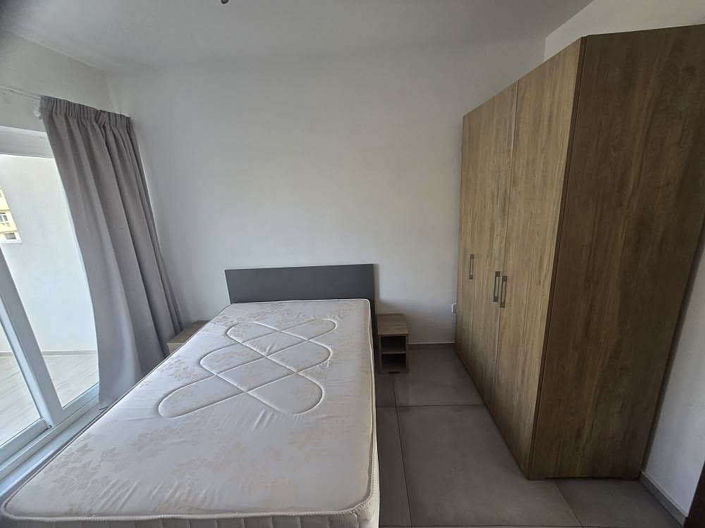 Apartment in Qawra - 2 beds — 5