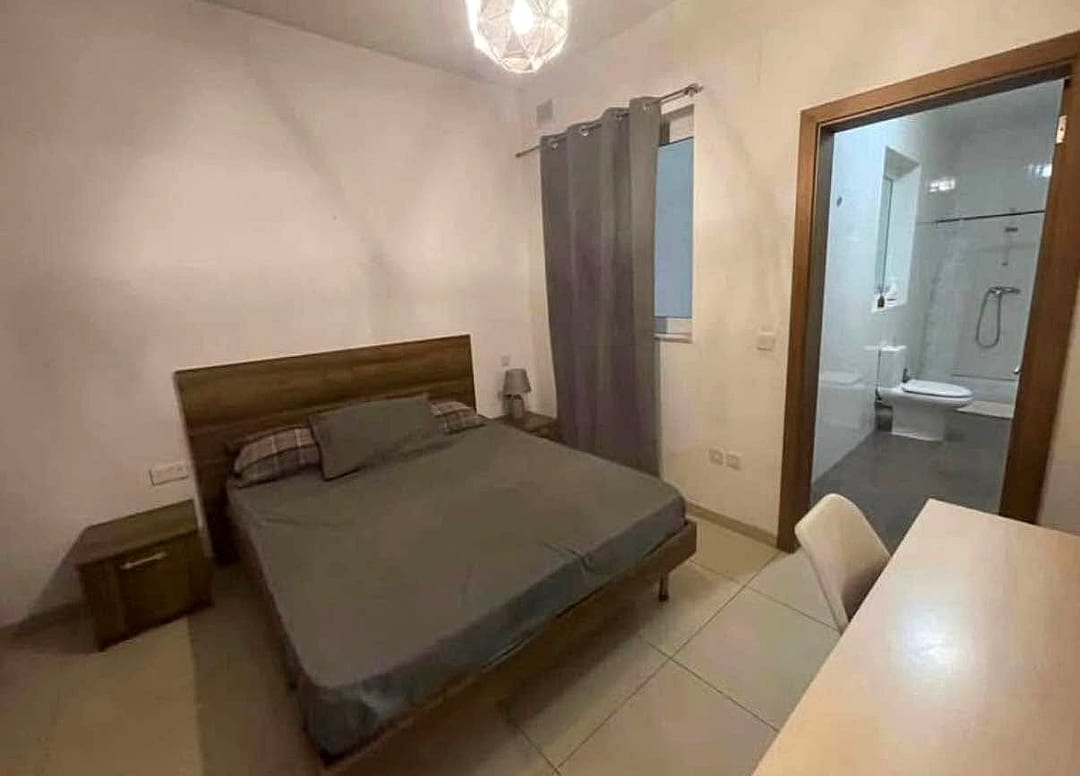 Apartment in Sliema - 2 beds, 2 baths — 2