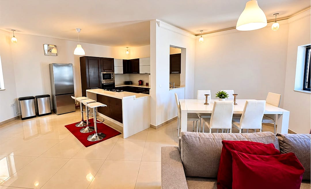Apartment in Naxxar - 3 beds, 2 baths — 1