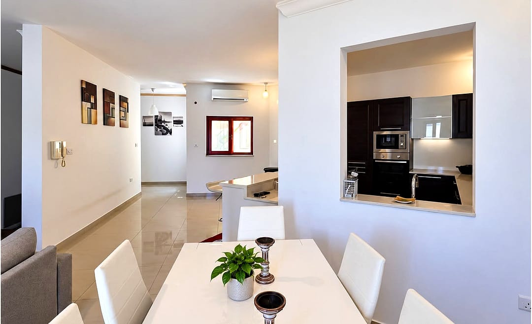 Apartment in Naxxar - 3 beds, 2 baths — 2