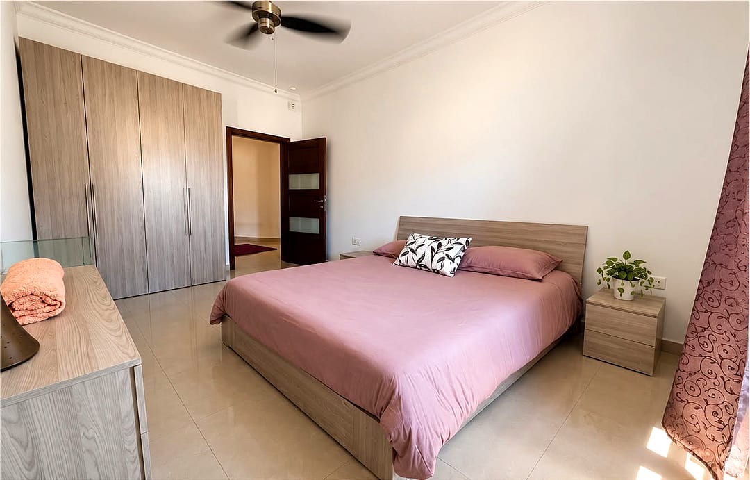 Apartment in Naxxar - 3 beds, 2 baths — 4