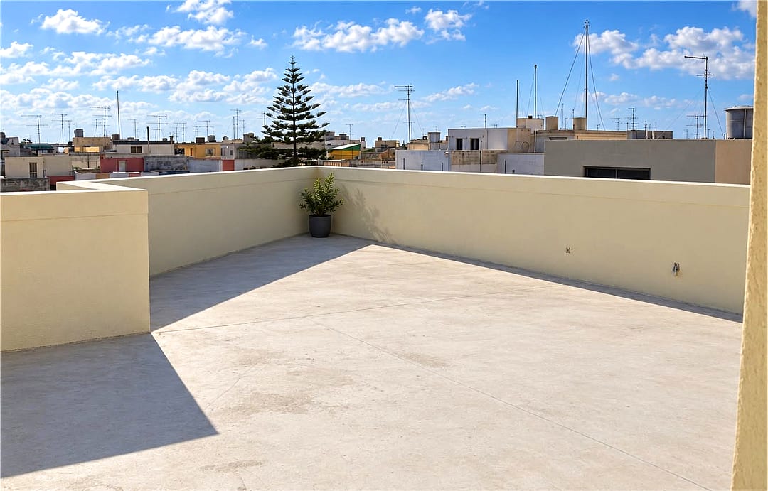 Apartment in Naxxar - 3 beds, 2 baths — 3