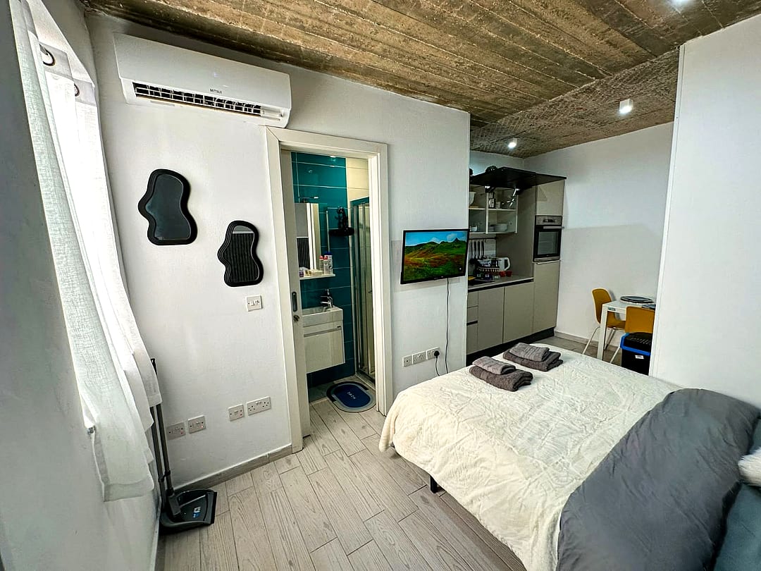 Studio in St Julian's — 1