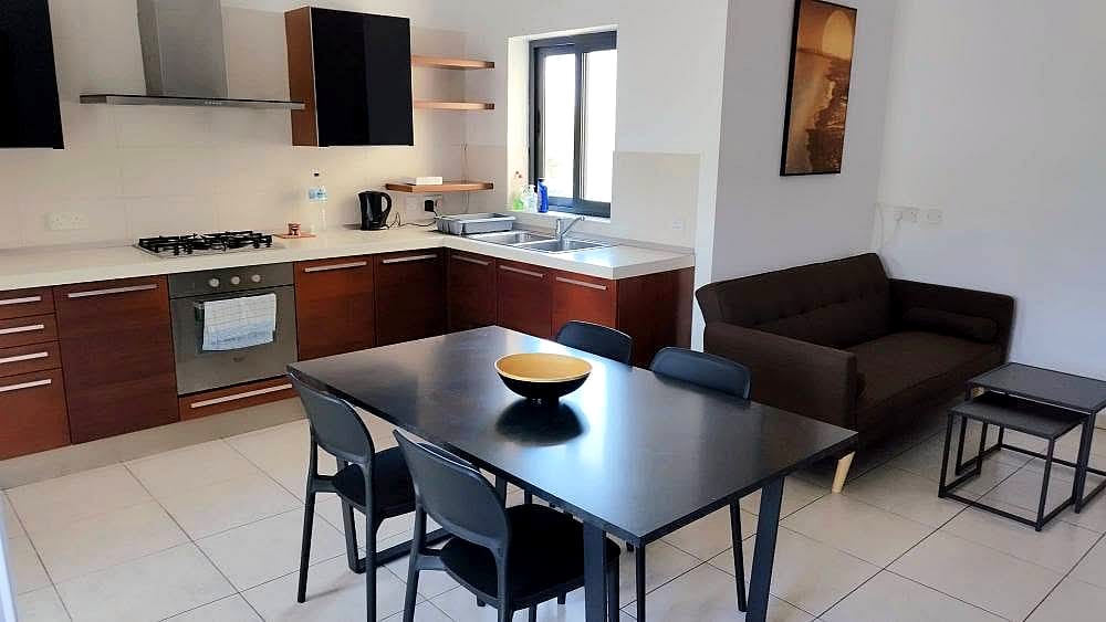 Apartment in Birkirkara - 2 beds — 1