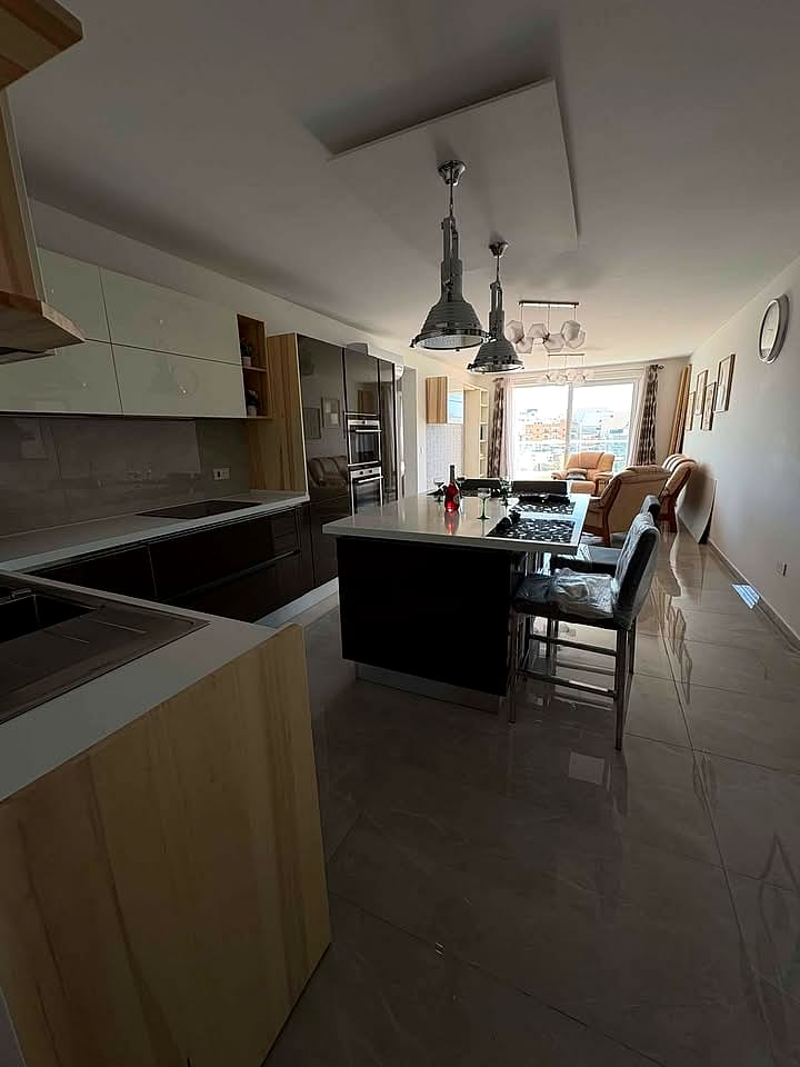Apartment in Marsaskala - 3 beds, 2 baths — 3