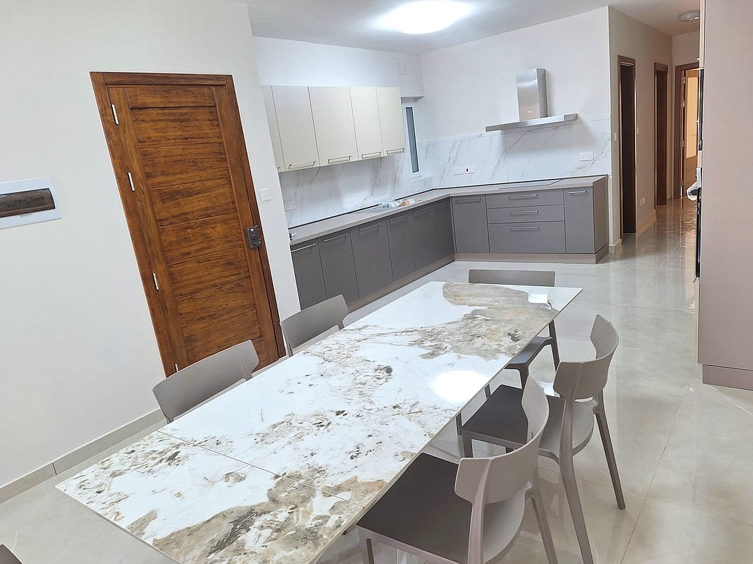 Apartment in San Giljan — 3