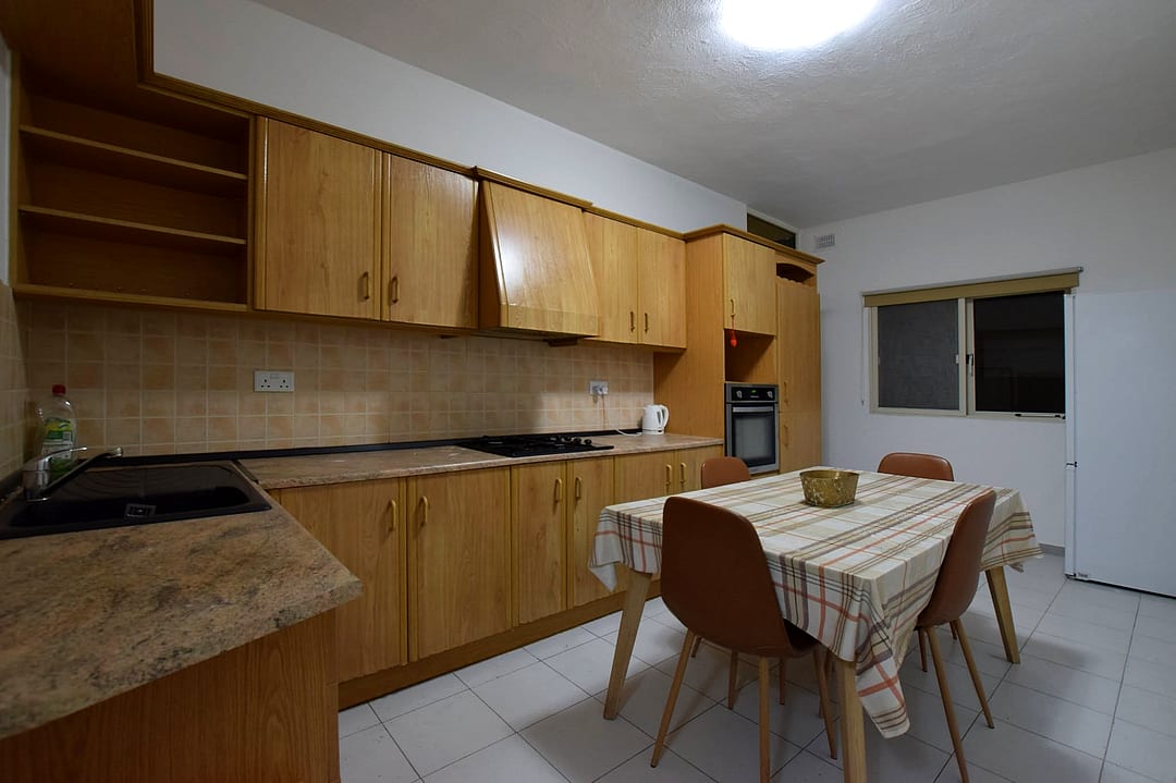 Apartment in Sliema - 1 bed, 1 bath — 2