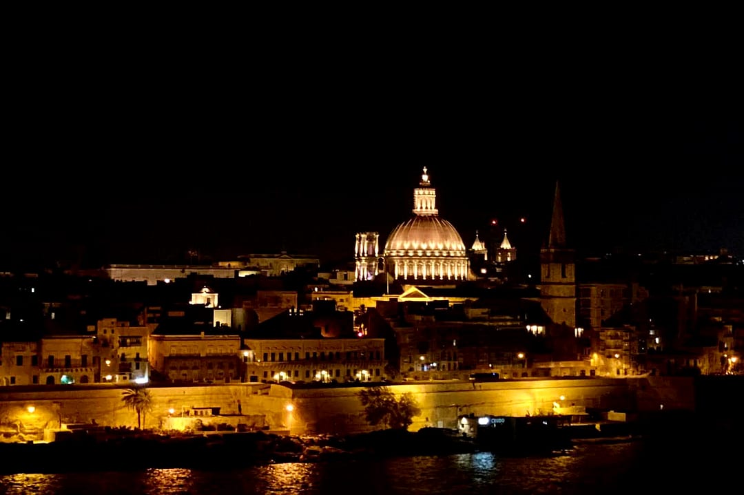 Apartment in Sliema - 3 beds, 2 baths — 1