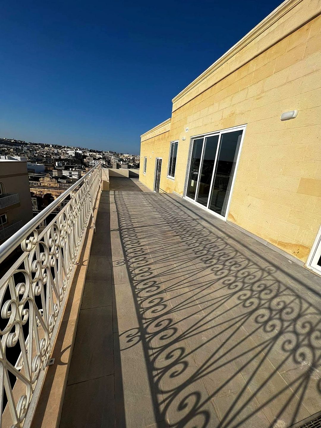 Penthouse in Birkirkara - 2 beds, 2 baths — 3