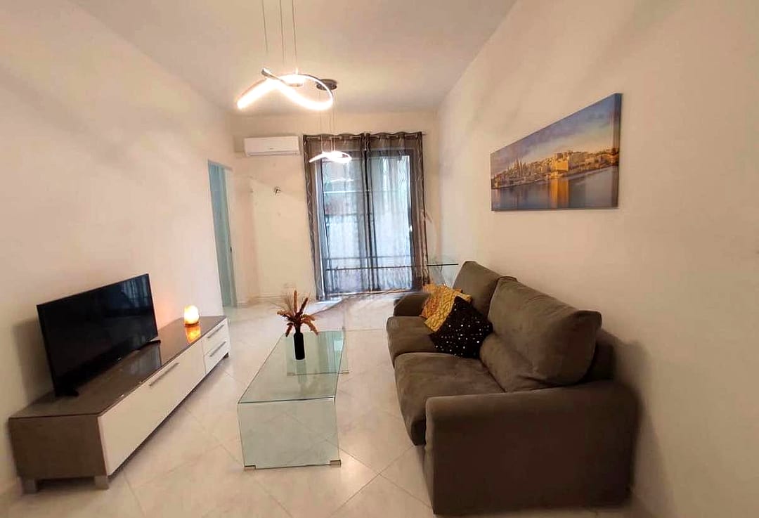 Apartment in Sliema - 1 bed — 1