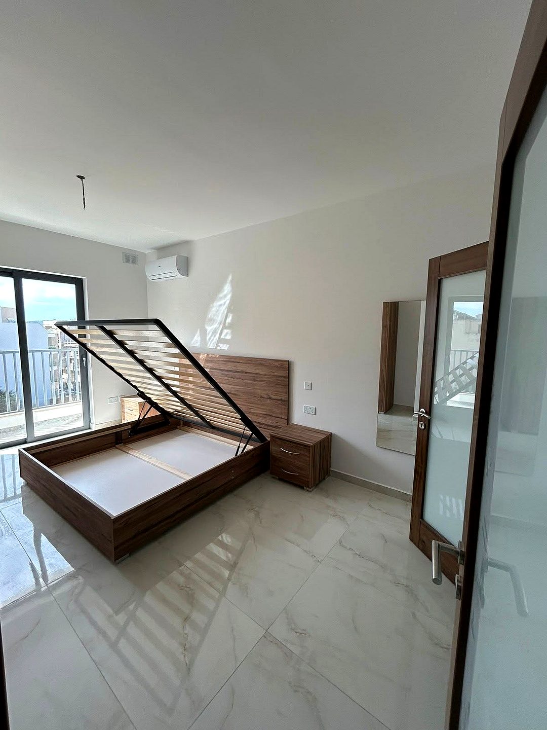 Apartment in Mosta - 3 beds, 2 baths — 5
