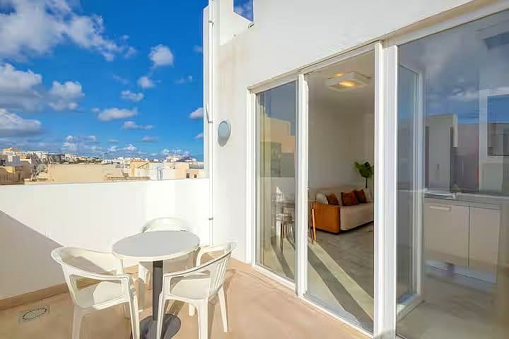 Apartment in Sliema - 1 bed, 1 bath — 2