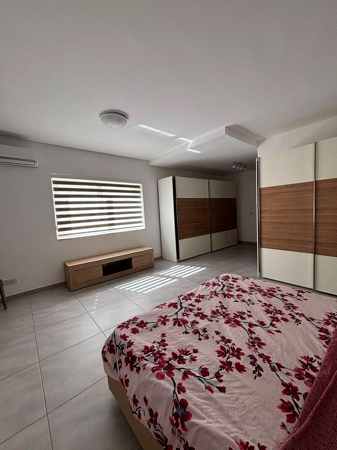 Apartment in Sliema - 3 beds, 2 baths — 4