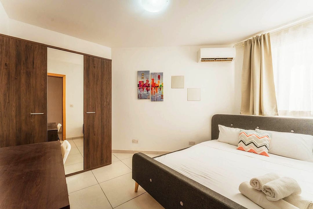 Apartment in St Paul's Bay - 3 beds, 2 baths — 4