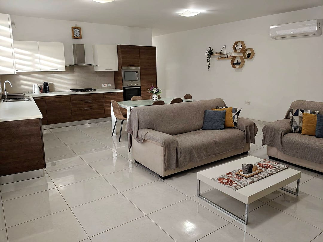 Apartment in Marsaxlokk - 3 beds, 2 baths — 3