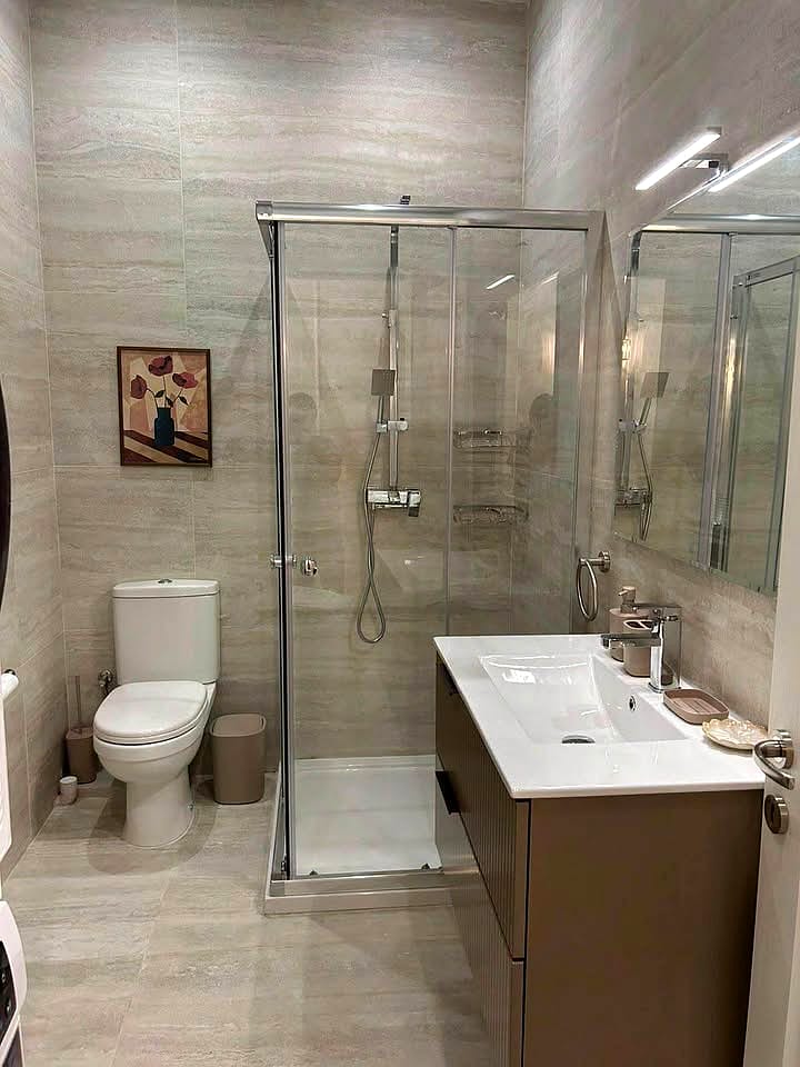 Apartment in Sliema - 2 beds, 1 bath — 5