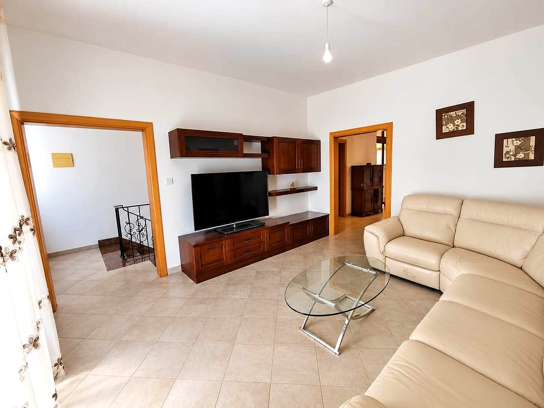 Maisonette in Birkirkara - 3 beds, 2 baths — 1