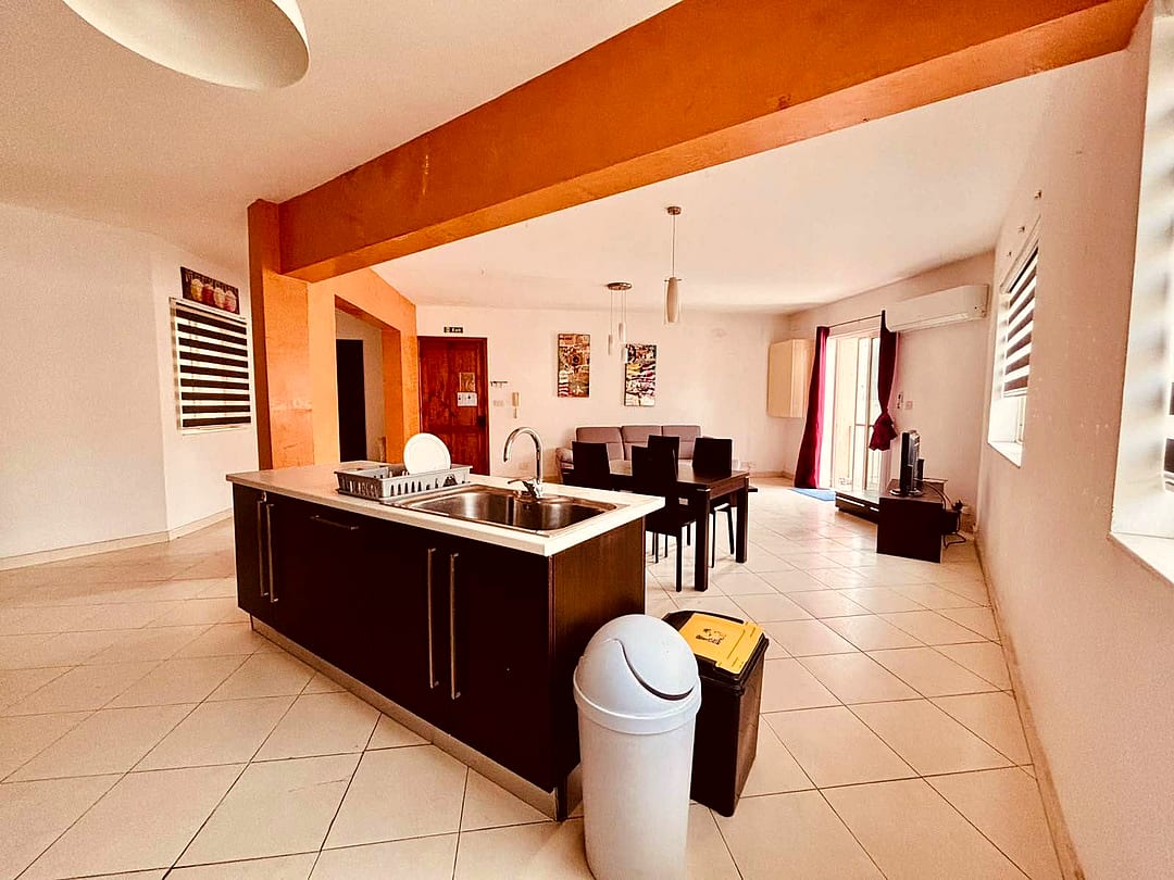 Apartment in Msida - 3 beds, 2 baths — 1