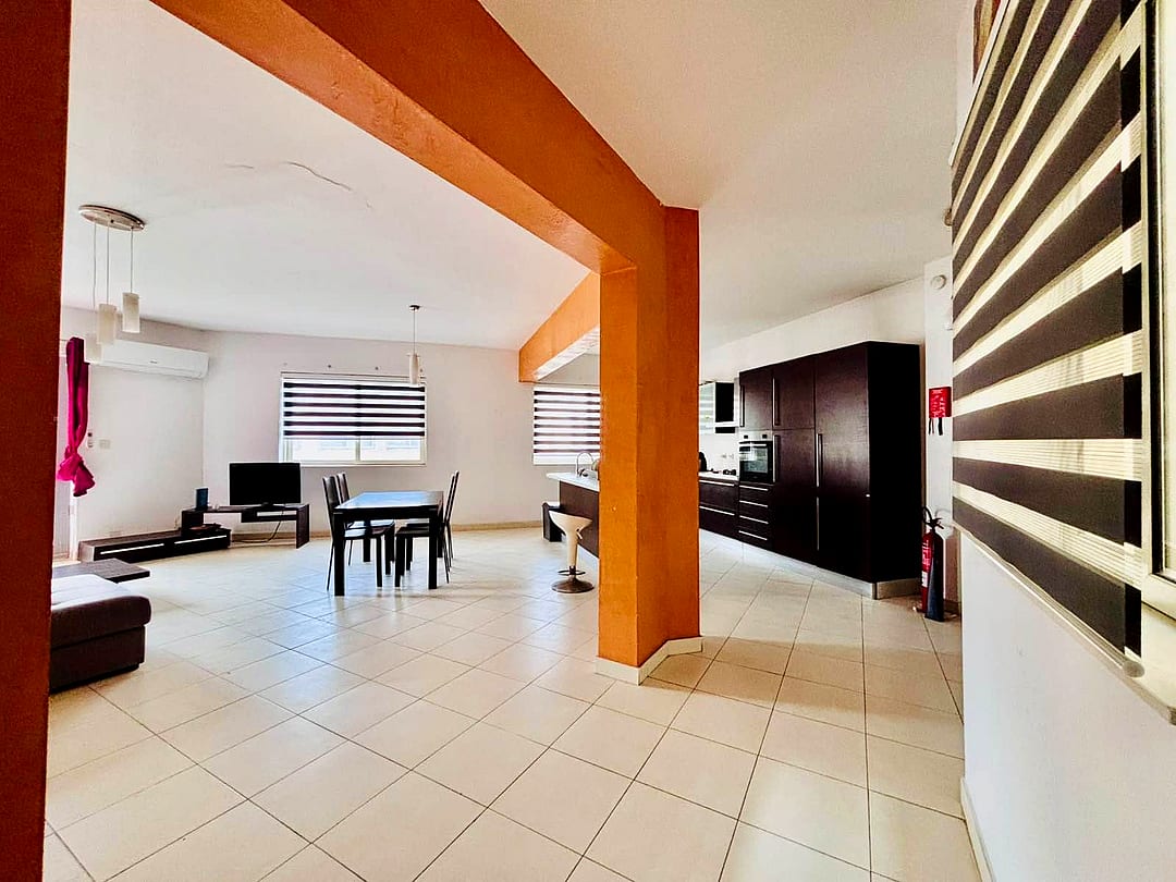 Apartment in Msida - 3 beds, 2 baths — 5