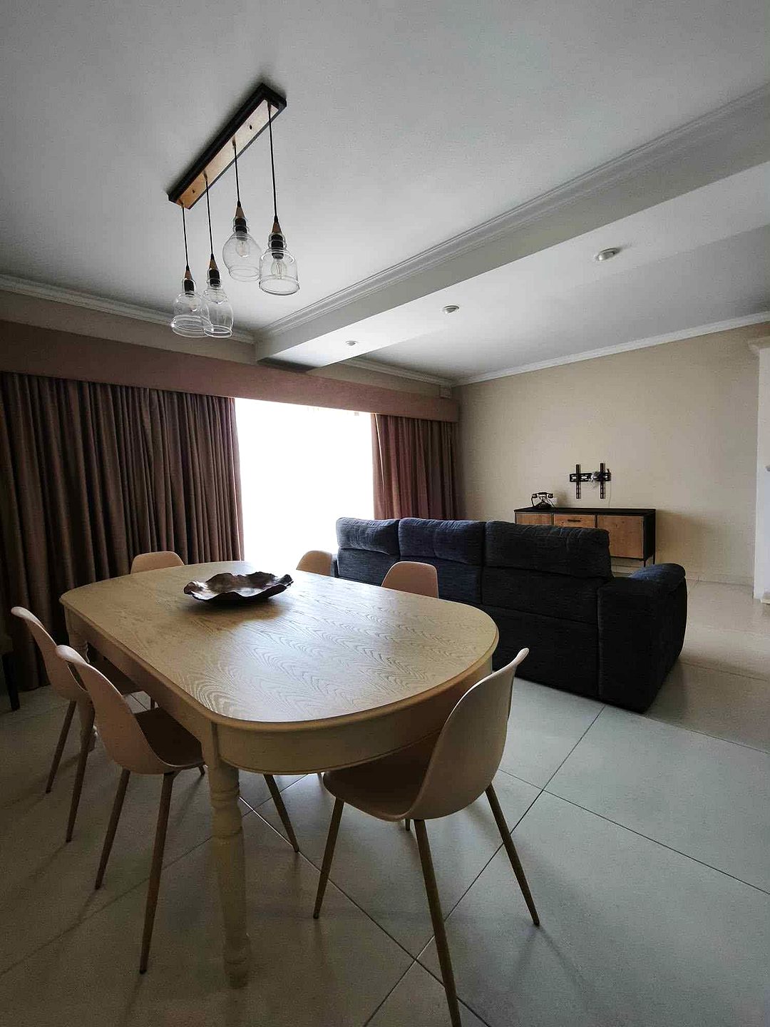 Apartment in Rabat - 3 beds, 2 baths — 5