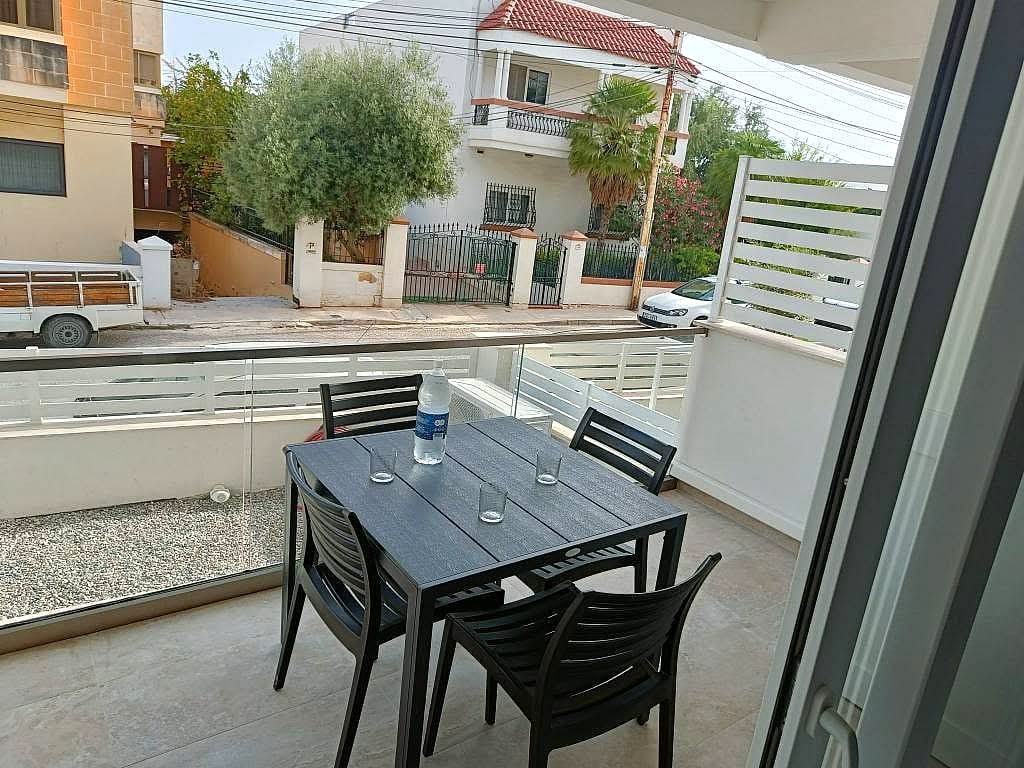 Apartment in Swieqi - 2 beds, 2 baths — 1