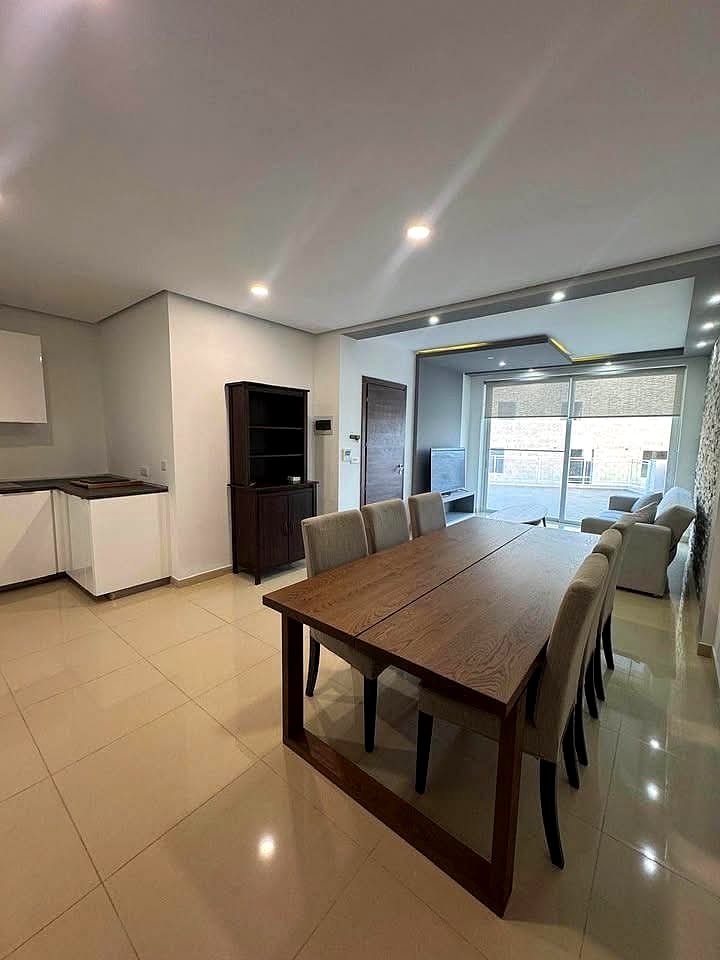 Penthouse in Għargħur - 2 beds, 2 baths — 4