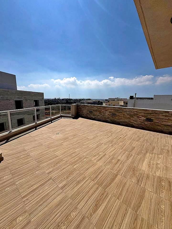 Penthouse in Għargħur - 2 beds, 2 baths — 2