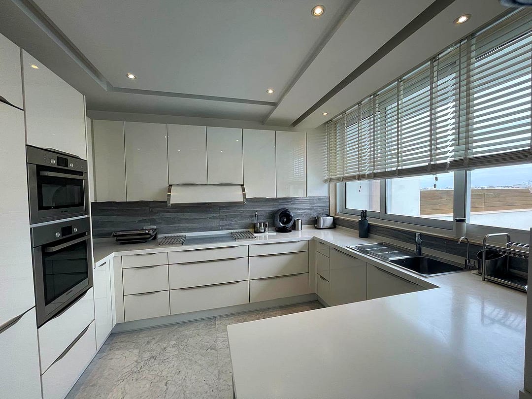 Penthouse in Swieqi - 3 beds, 2 baths — 5