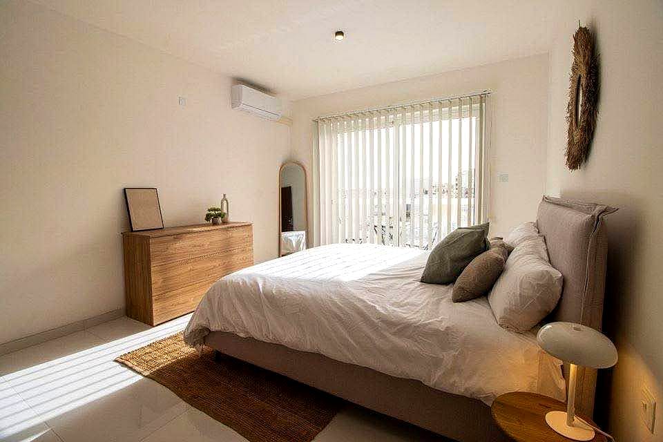 Apartment in St Julian's - 2 beds, 2 baths — 4