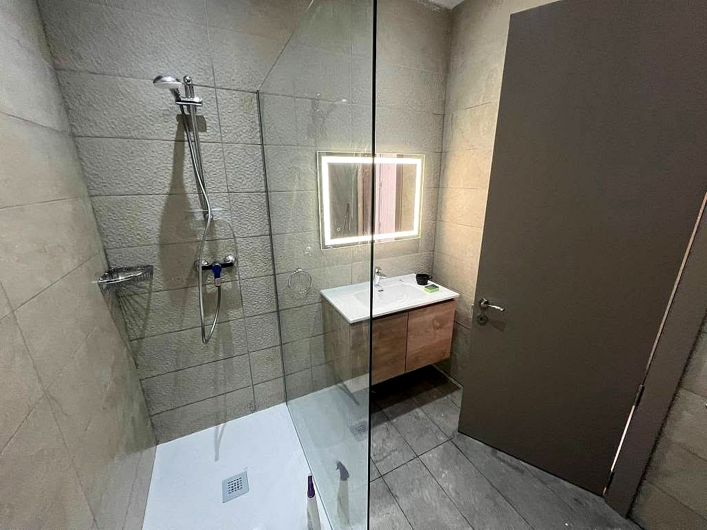 Apartment in St Julian's - 3 beds, 3 baths — 2
