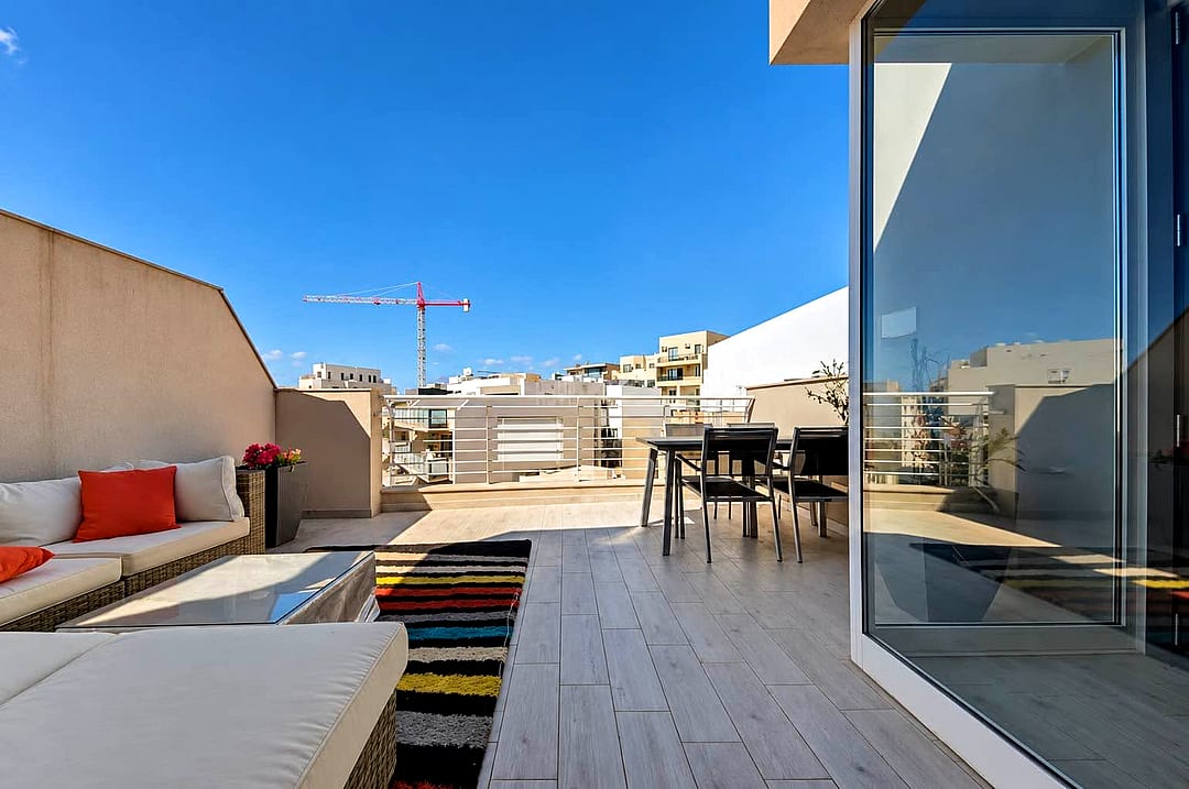 Penthouse in Marsaskala - 1 bath — 1
