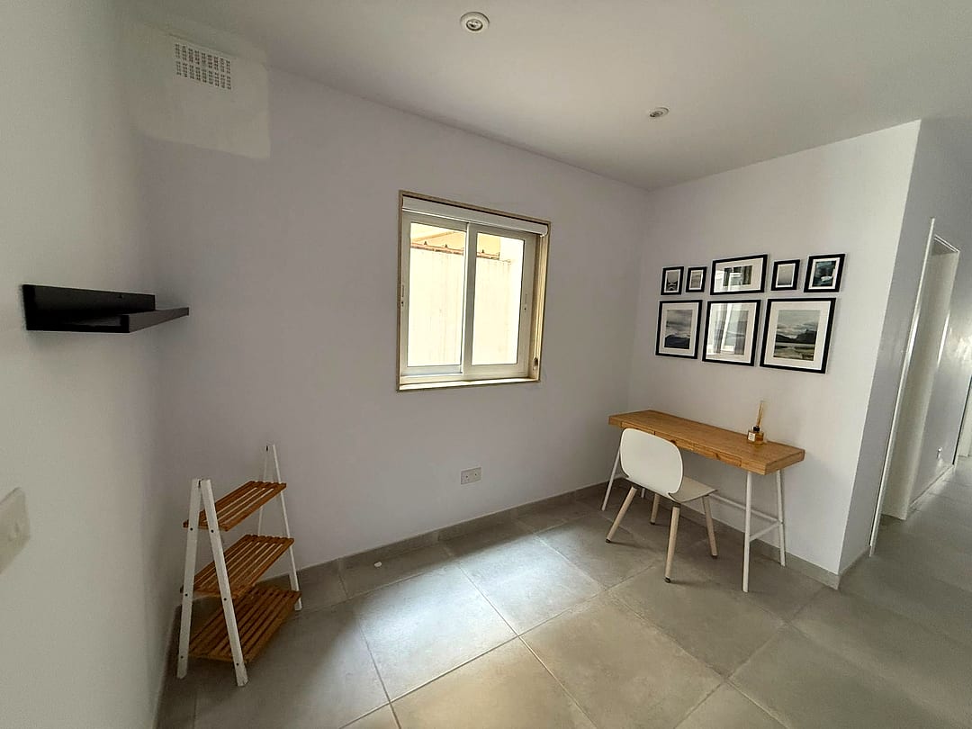 Apartment in Swieqi - 3 beds, 2 baths — 4