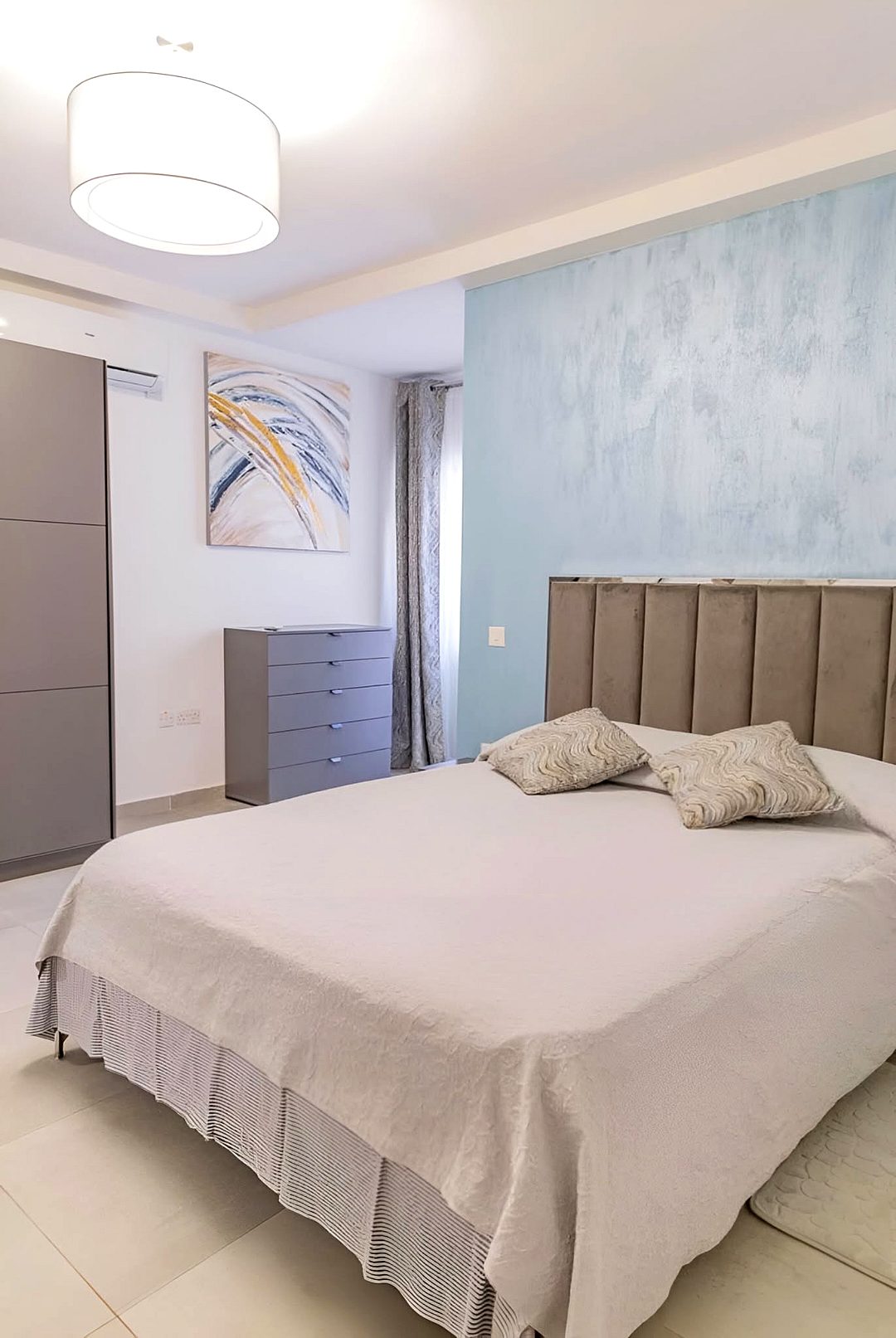 Apartment in Sliema - 2 beds, 2 baths — 4