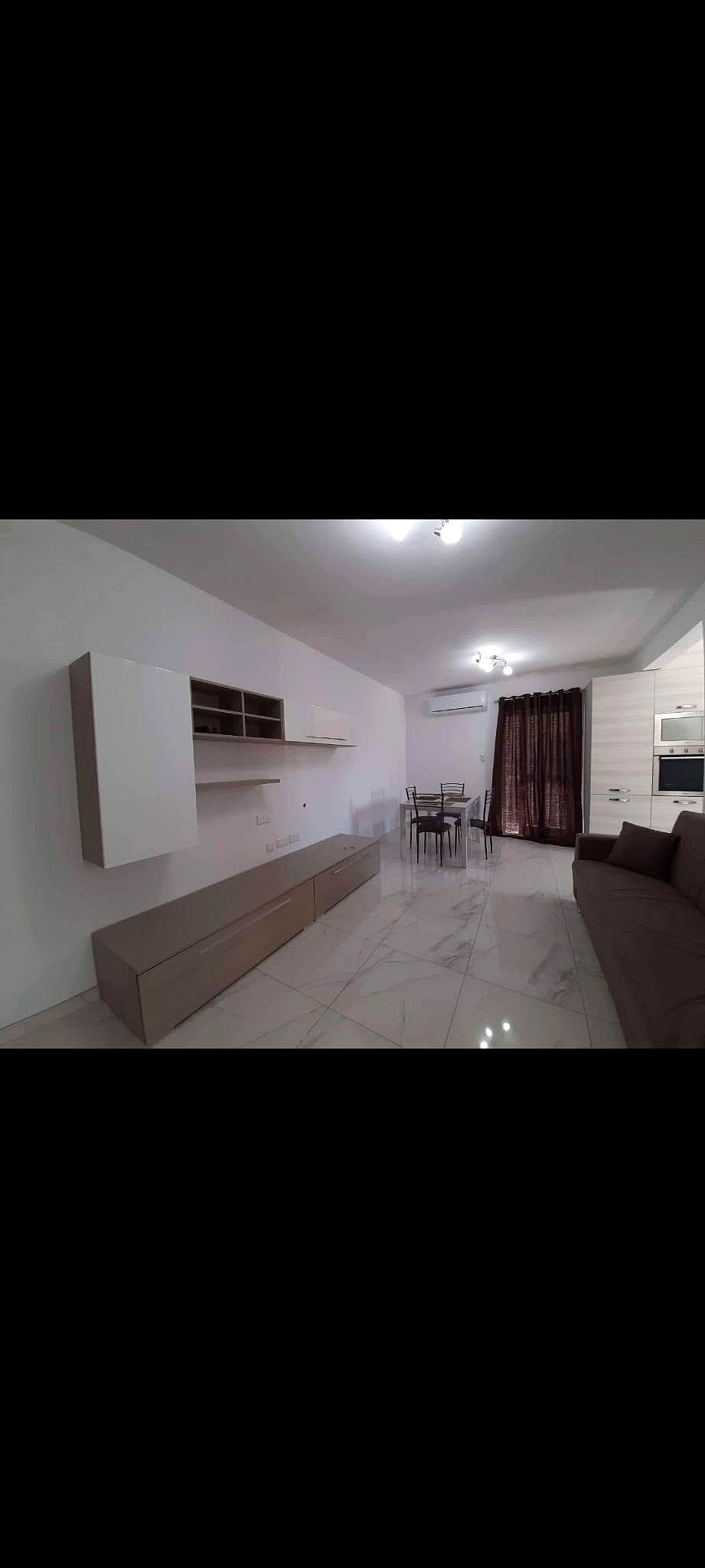 Apartment in Gzira - 2 beds — 4