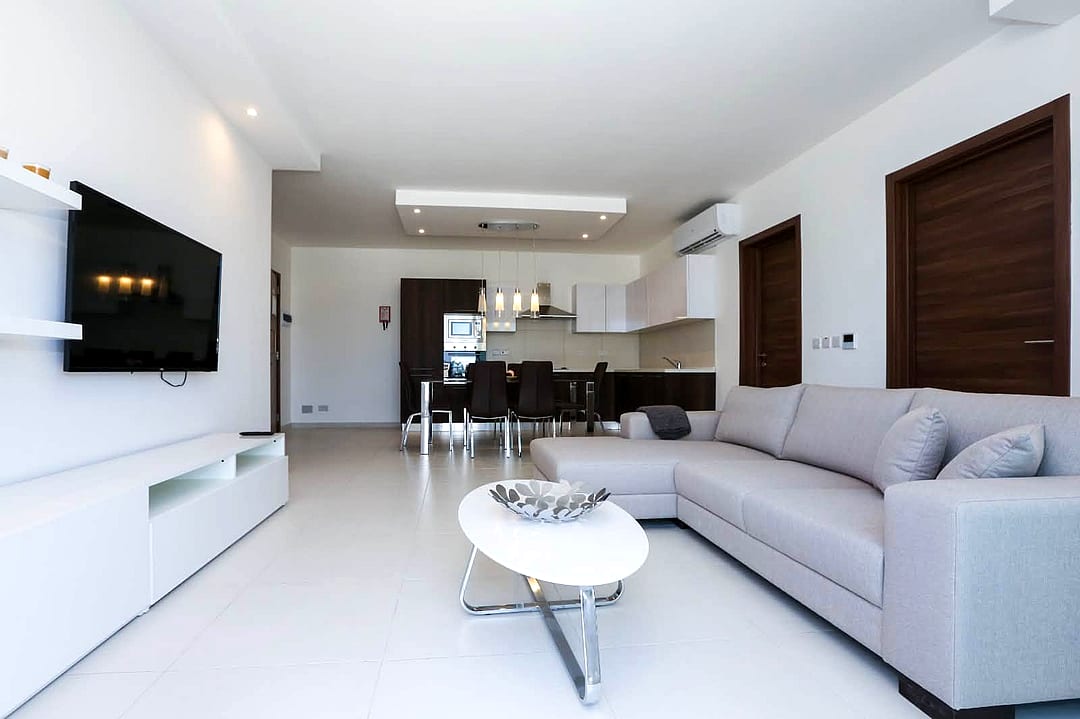 Apartment in Gzira - 2 beds, 3 baths — 2