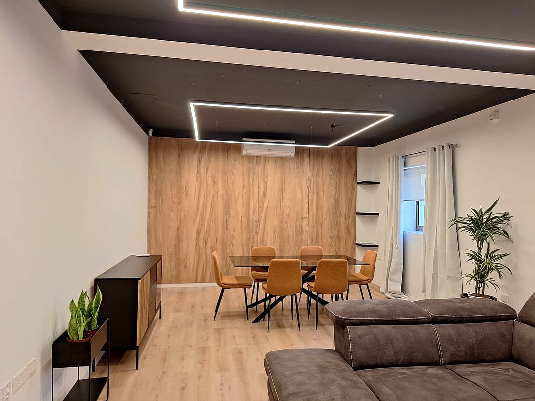 Villa in San Giljan - 4 beds, 4 baths — 4