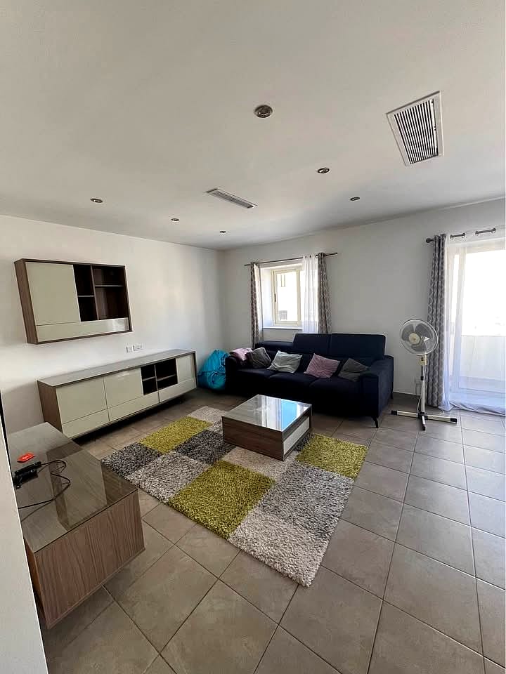 Apartment in Balzan - 3 beds, 2 baths — 3