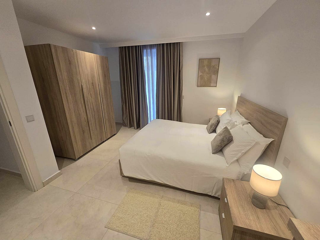 Apartment in Swieqi - 2 beds, 2 baths — 2