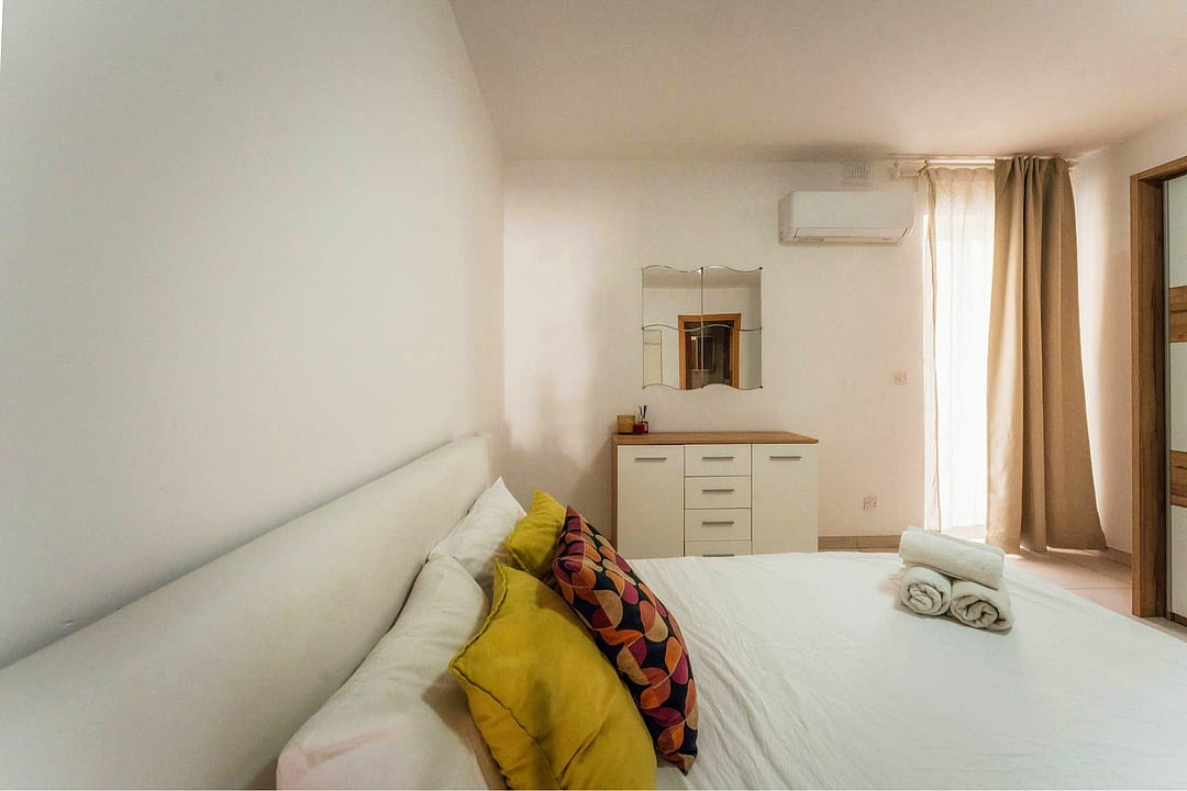 Apartment in San Pawl il-Baħar - 3 beds, 2 baths — 2