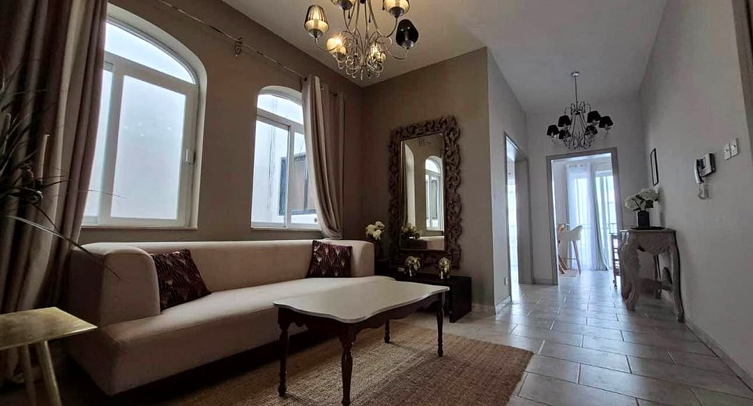 Penthouse in Sliema - 3 beds, 2 baths — 3