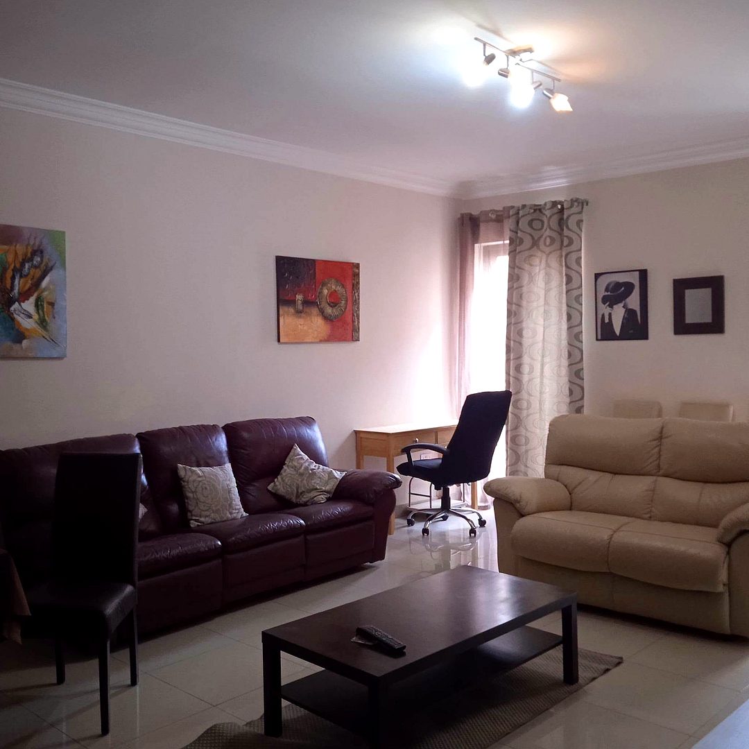 Apartment in Sliema - 3 beds, 2 baths — 2