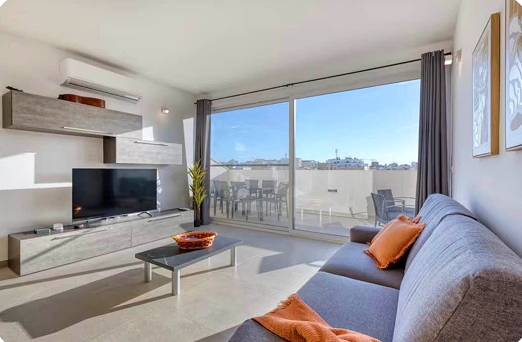 Penthouse in Sliema - 1 bed — 2