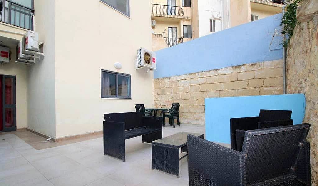 Room in Sliema - 1 bath — 5