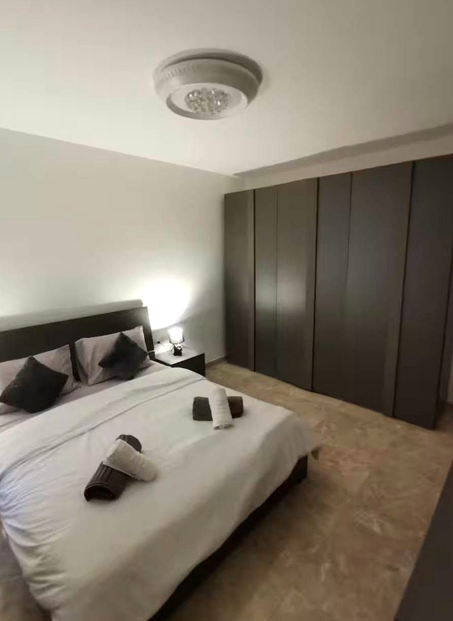 Apartment in Pieta - 3 beds, 2 baths — 5