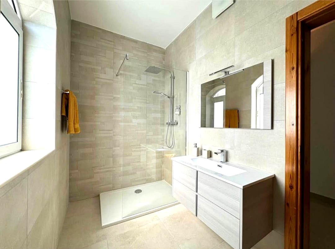 Apartment in Sliema - 1 bed, 1 bath — 1