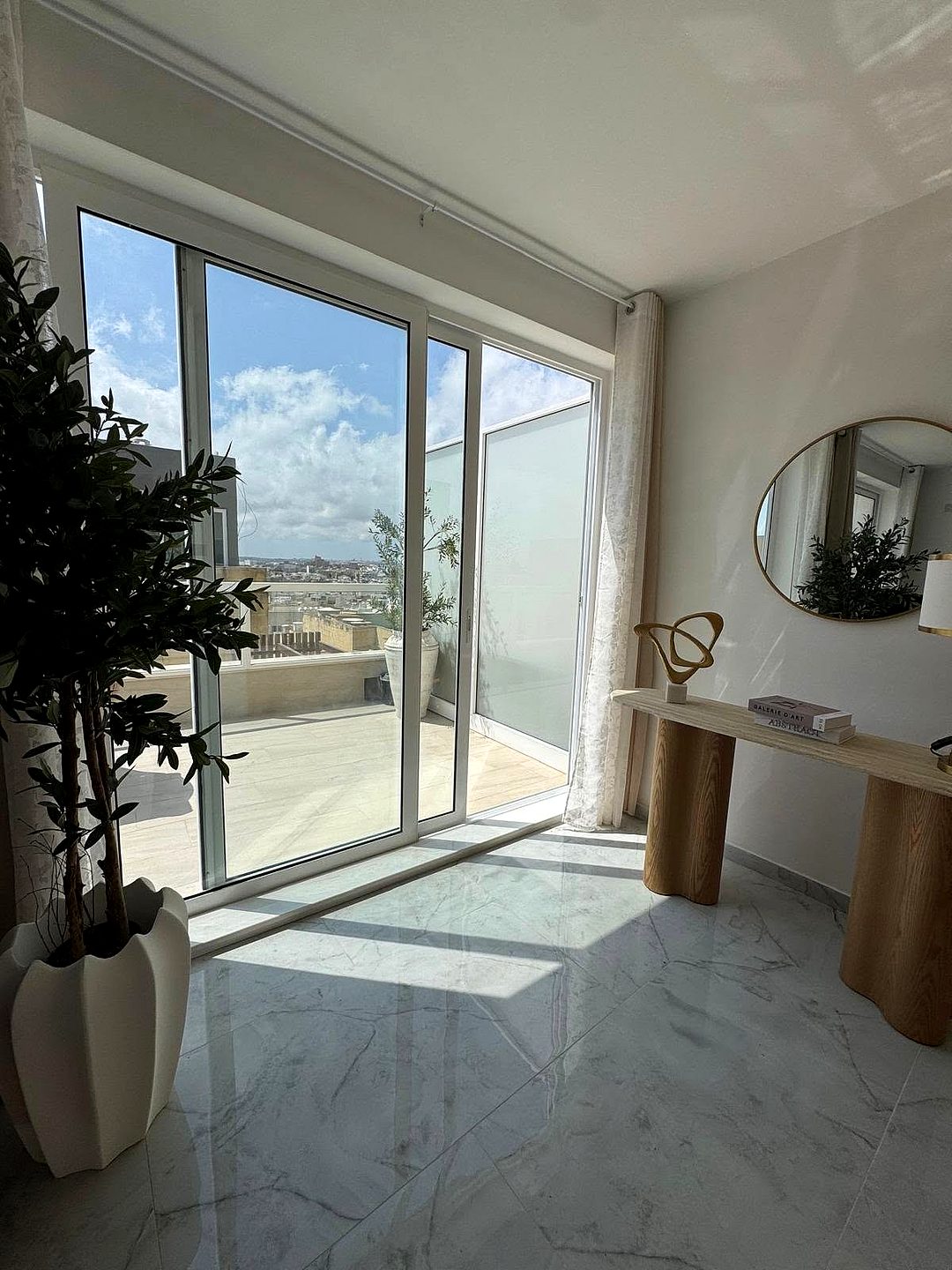 Penthouse in Sliema - 2 baths — 4