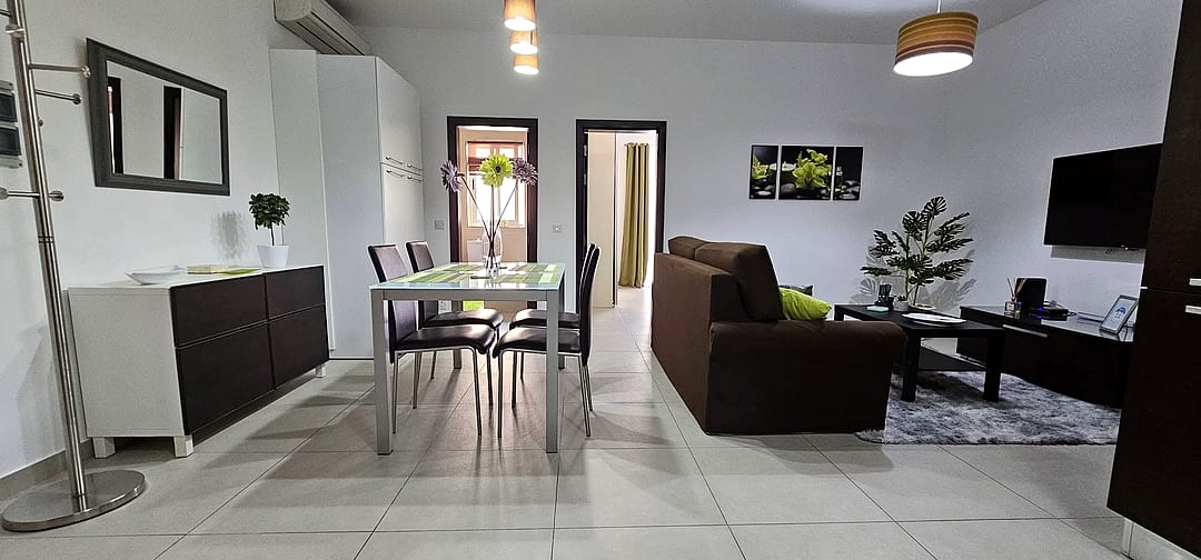 Apartment in San Giljan — 3