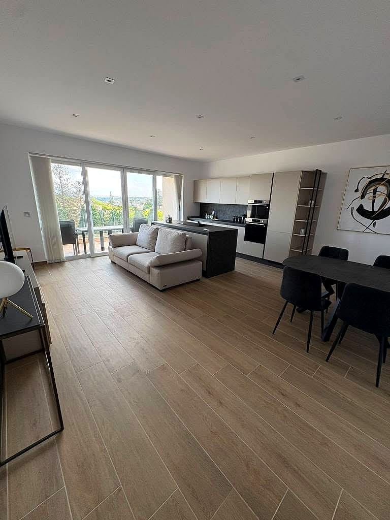 Apartment in Attard - 3 beds, 2 baths — 3