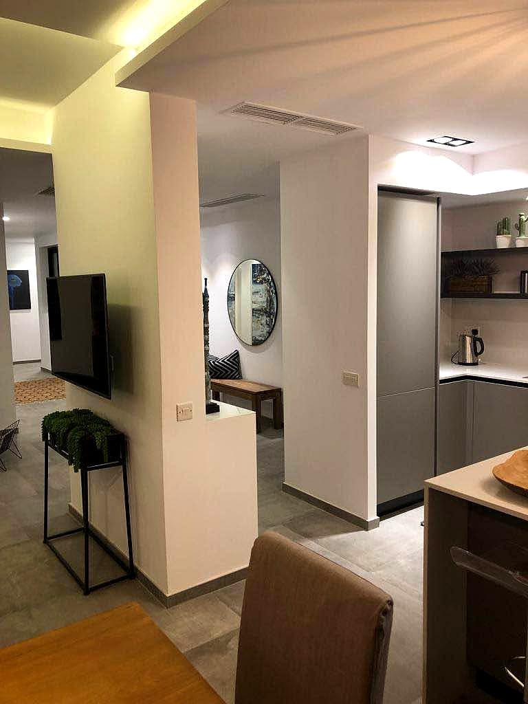 Apartment in St Julian's - 3 beds, 2 baths — 5
