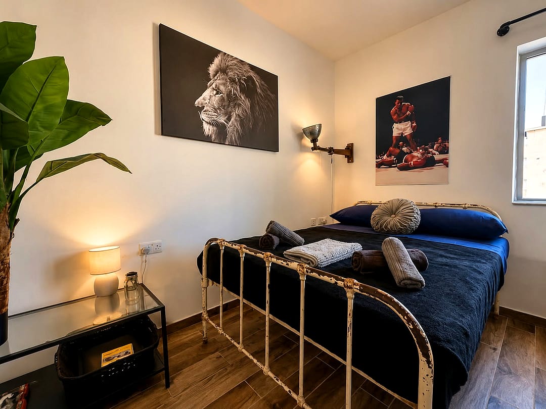 Apartment in Bugibba - 2 beds, 1 bath — 4